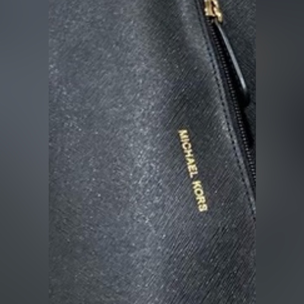 Michael Kors - Picture 4 of 7